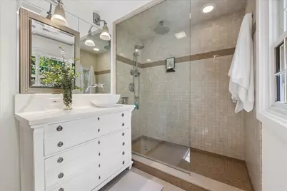 639 Lincoln Avenue, Winnetka, IL 60093 - Photo 23