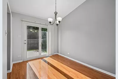 1036 E Meadow Lake Drive, Palatine, IL 60074 - Photo 9