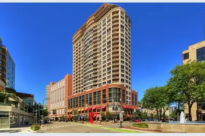 807 Davis Street #1608, Evanston, IL 60201 - Photo 1