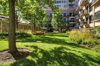 807 Davis Street #1608, Evanston, IL 60201 - Photo 25