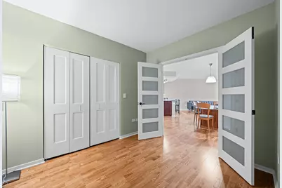 807 Davis Street #1608, Evanston, IL 60201 - Photo 9