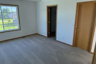 470 Prairie Knoll Dr, Poplar Grove, IL 61065 - Photo 15