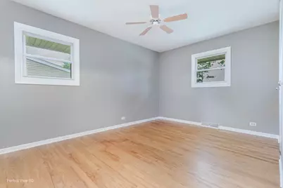 7831 Sprucewood Avenue, Woodridge, IL 60517 - Photo 11