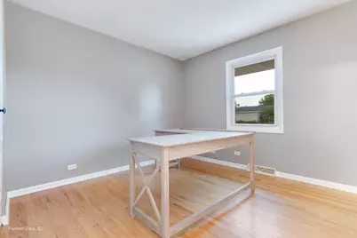 7831 Sprucewood Avenue, Woodridge, IL 60517 - Photo 13