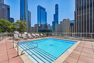 240 E Illinois St, Chicago, IL 60611 - Photo 27
