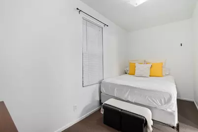 745 N Throop Street, Chicago, IL 60642 - Photo 9