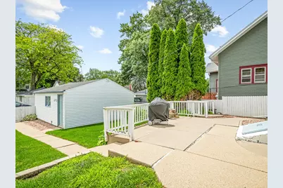 1239 W Lincoln Boulevard, Freeport, IL 61032 - Photo 31
