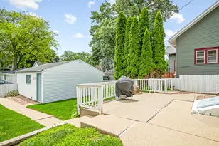 1239 W Lincoln Blvd, Freeport, IL 61032 - Photo 31