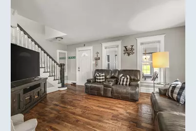 1239 W Lincoln Boulevard, Freeport, IL 61032 - Photo 7