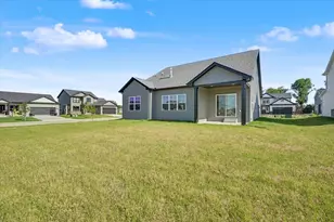 19 Meadow Dr, Monticello, IL 61856 - Photo 51