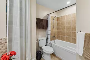 2249 N Enlund Dr, Palatine, IL 60074 - Photo 13