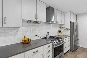 2249 N Enlund Dr, Palatine, IL 60074 - Photo 5