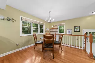 770 Highland Ave, Glen Ellyn, IL 60137 - Photo 7