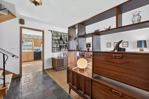 89 S Clarendon Ave, Addison, IL 60101 - Photo 5