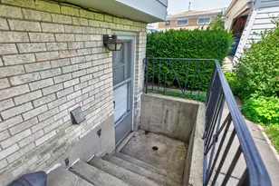 89 S Clarendon Ave, Addison, IL 60101 - Photo 61