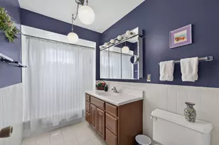 89 S Clarendon Ave, Addison, IL 60101 - Photo 25