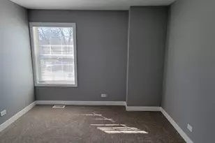 2992 Heatherwood Ct, Schaumburg, IL 60194 - Photo 17