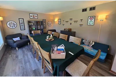17042 Lockwood Avenue, Oak Forest, IL 60452 - Photo 3