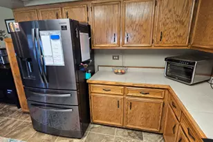 17042 Lockwood Ave, Oak Forest, IL 60452 - Photo 11