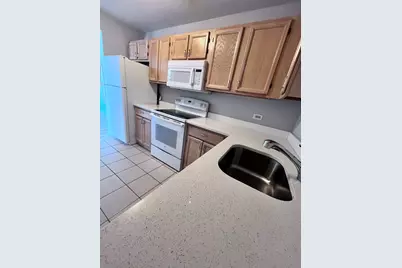200 N Dearborn Street #3208, Chicago, IL 60601 - Photo 5