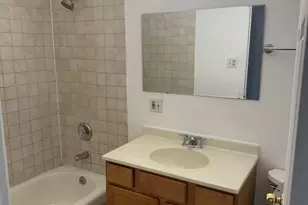 6800 S Dante Ave, Chicago, IL 60637 - Photo 13