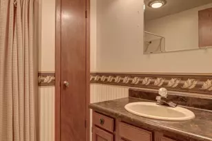 801 N Lime St, Albany, IL 61230 - Photo 9