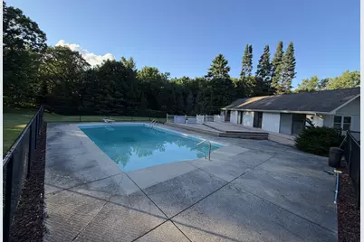 1842 Thomas Atkinson Road, Inverness, IL 60067 - Photo 11