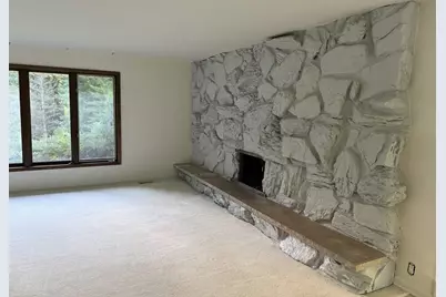 1842 Thomas Atkinson Road, Inverness, IL 60067 - Photo 5