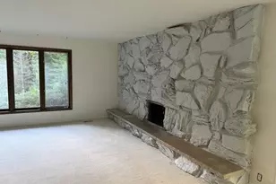 1842 Thomas Atkinson Rd, Inverness, IL 60067 - Photo 5