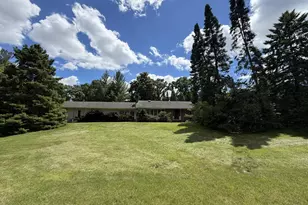 1842 Thomas Atkinson Rd, Inverness, IL 60067 - Photo 1