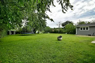 511 Everett Ave, Crystal Lake, IL 60014 - Photo 29