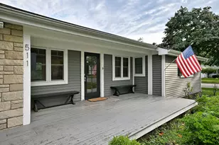 511 Everett Ave, Crystal Lake, IL 60014 - Photo 3