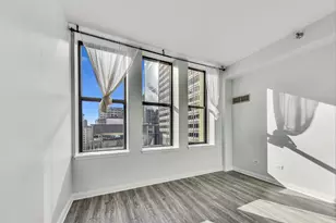 8 W Monroe St, Chicago, IL 60603 - Photo 5