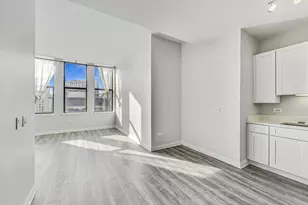 8 W Monroe St, Chicago, IL 60603 - Photo 3