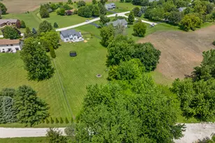 47W625 Shirewood Farm Rd, Hampshire, IL 60140 - Photo 21