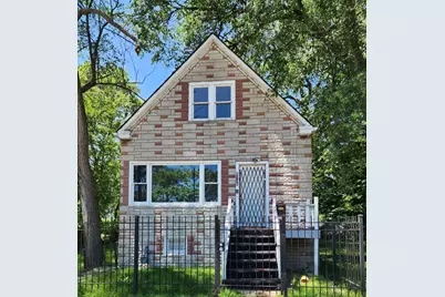 8736 S Mackinaw Avenue, Chicago, IL 60617 - Photo 1