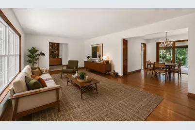 809 Woodlawn Drive, Dekalb, IL 60115 - Photo 17