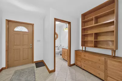 809 Woodlawn Drive, Dekalb, IL 60115 - Photo 19