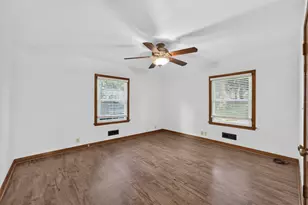 809 Woodlawn Dr, Dekalb, IL 60115 - Photo 37