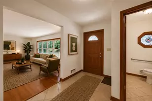 809 Woodlawn Dr, Dekalb, IL 60115 - Photo 15