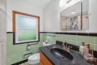 809 Woodlawn Drive, Dekalb, IL 60115 - Photo 39
