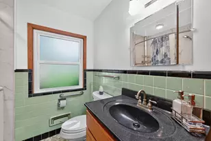 809 Woodlawn Dr, Dekalb, IL 60115 - Photo 39