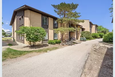 6176 Knoll Lane Court #203, Willowbrook, IL 60527 - Photo 19