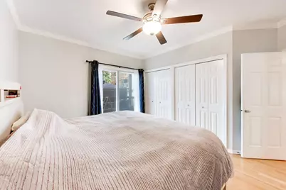 [Address not provided], Chicago, IL 60657 - Photo 11