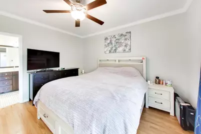 [Address not provided], Chicago, IL 60657 - Photo 13