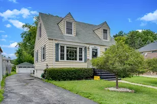 11154 S Worth Ave, Worth, IL 60482 - Photo 1