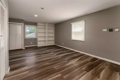 1817 State Street, Eldorado, IL 62930 - Photo 23
