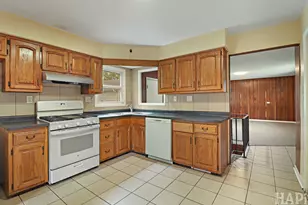 916 Chestnut St, Waukegan, IL 60085 - Photo 5
