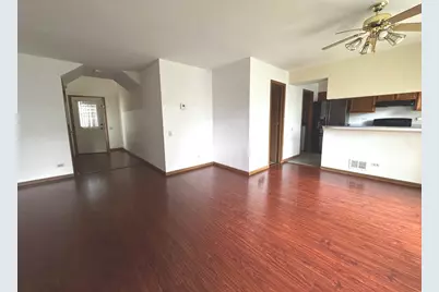 1404 W Sapphire Drive #1404, Hoffman Estates, IL 60192 - Photo 3
