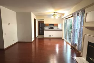 1404 W Sapphire Dr, Hoffman Estates, IL 60192 - Photo 13